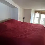 Bel Proche Du Marche